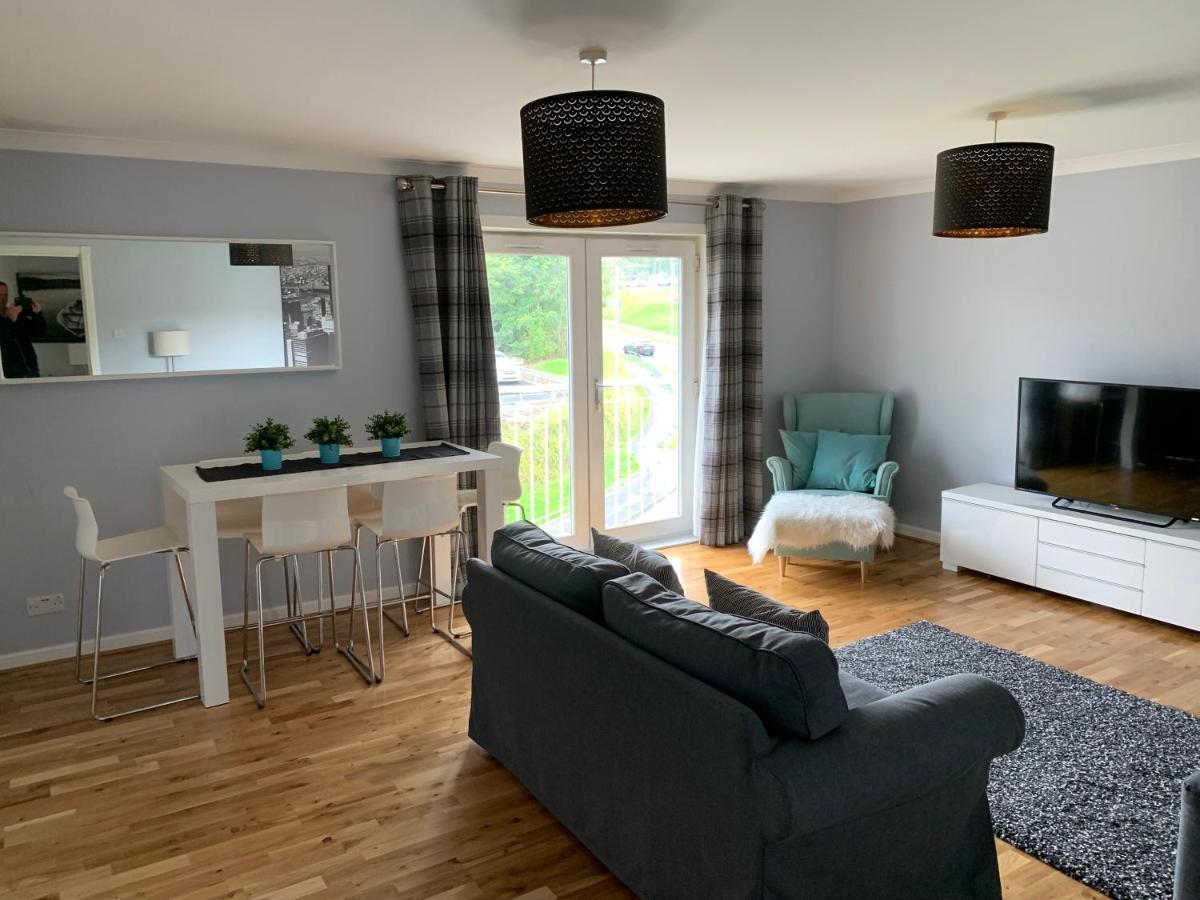 Flat Five, 212 Eaglesham Road, East Kilbride, Glasgow Ngoại thất bức ảnh
